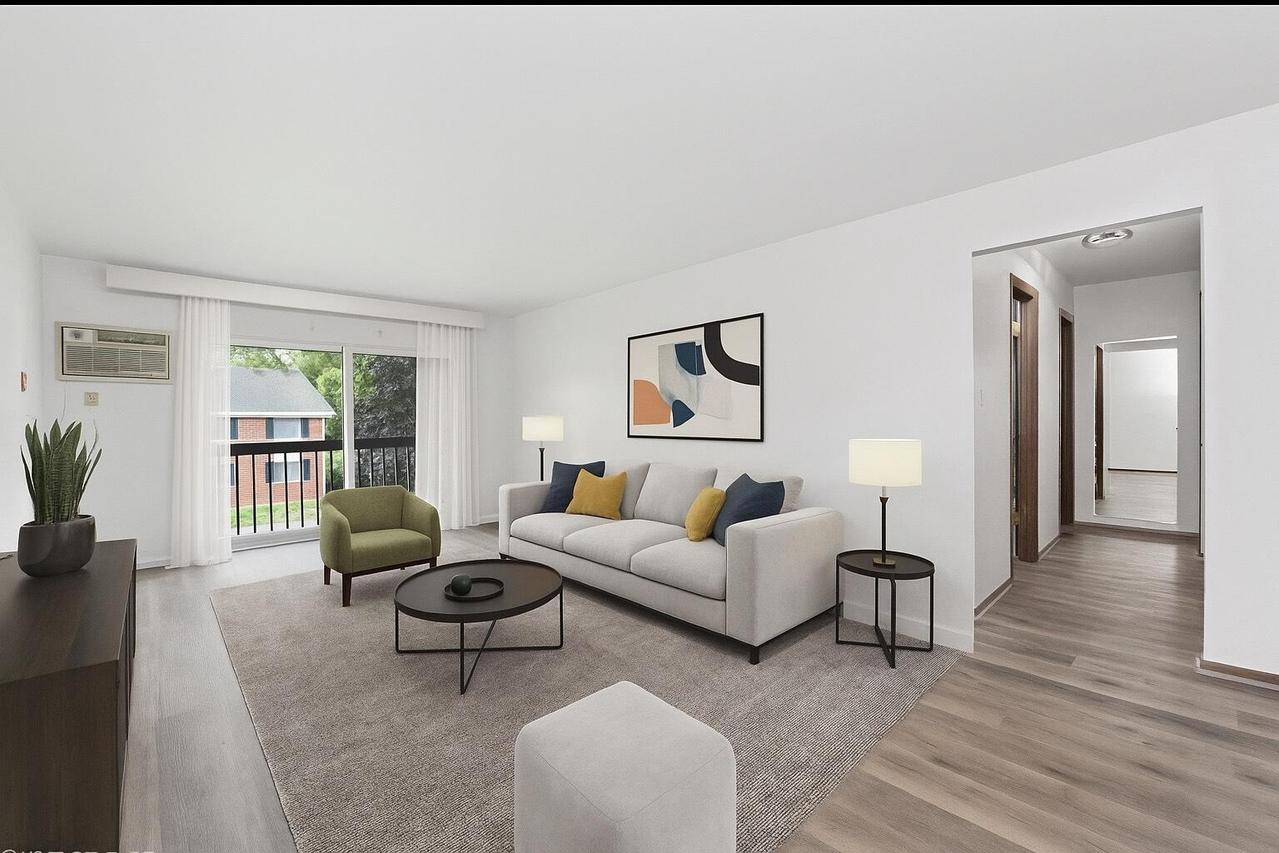 1270 Wisconsin St #210A, Lake Geneva, WI 53147
