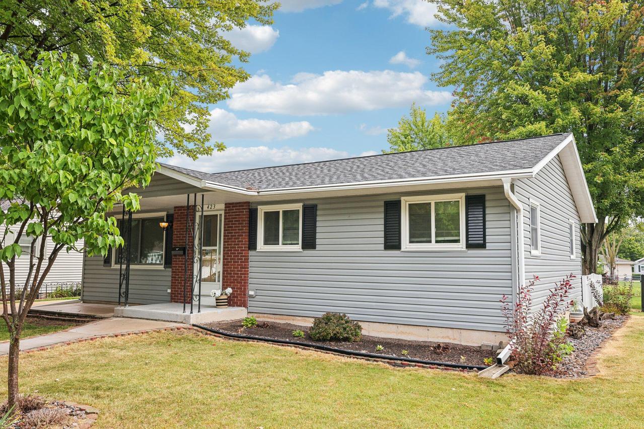 423 Wilson Ave, Fond Du Lac, WI 54935
