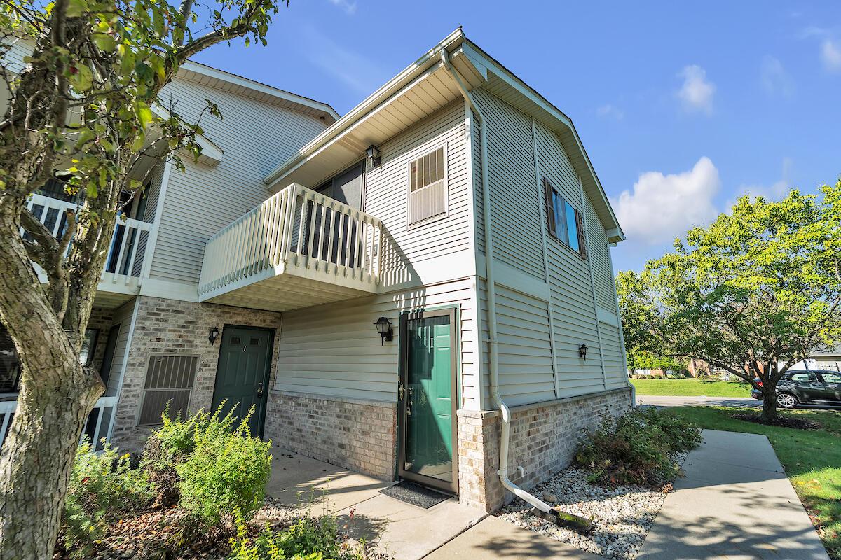 7106 98th Ave. #I, Kenosha, WI 53142