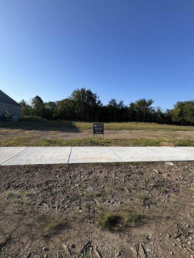 N51W18955 Quietwood Dr #Lot #13, Menomonee Falls, WI 53051