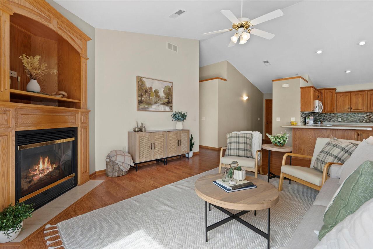 924 Prairie Gdns #7, Kewaskum, WI 53040