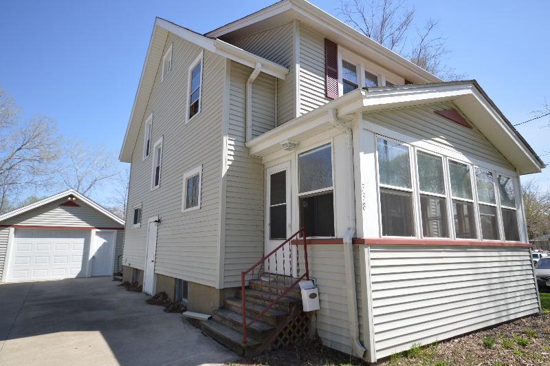 738 N Main St, Fort Atkinson, WI 53538