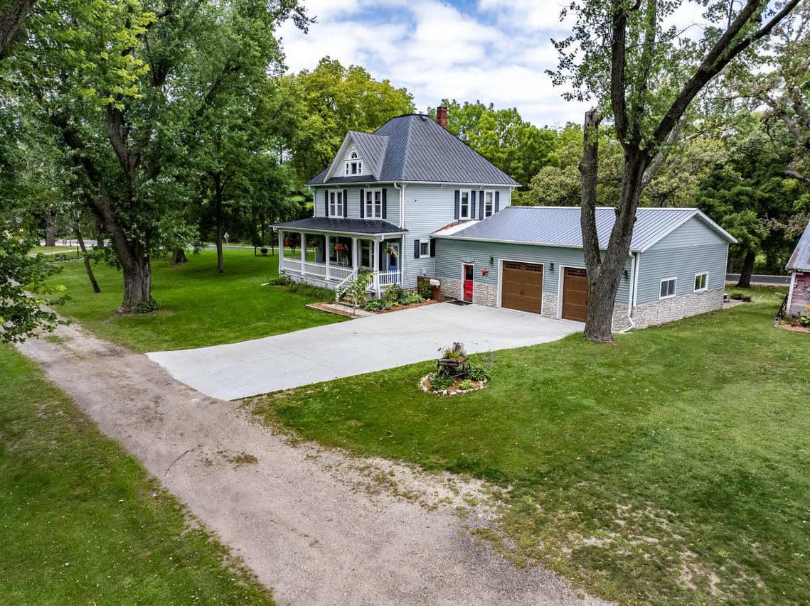 W5381 County Rd., Onalaska, WI 54636