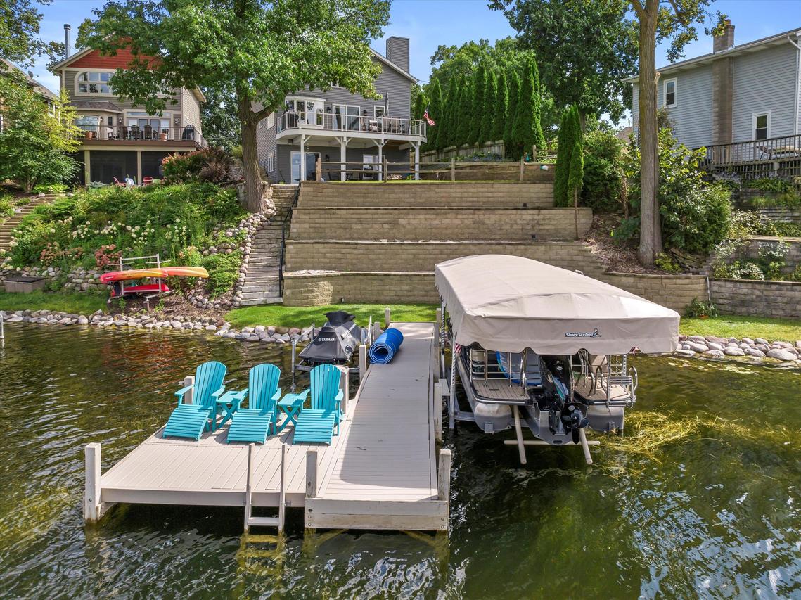 W349N5389 Road B -, Oconomowoc, WI 53069