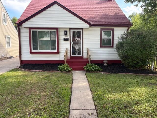 3033 W Eggert Pl, Milwaukee, WI 53209