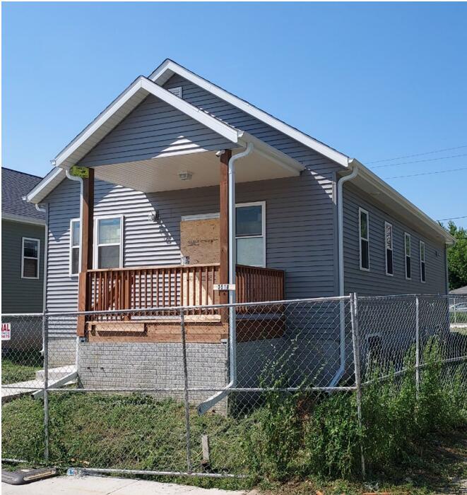 1443 N 37th St, Milwaukee, WI 53208