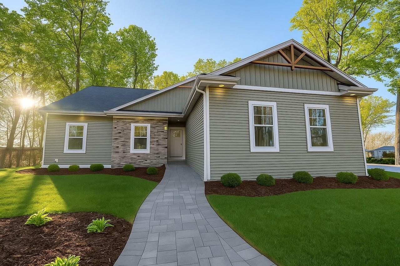 478 Woodside Ct #Lot 170, West Bend, WI 53095