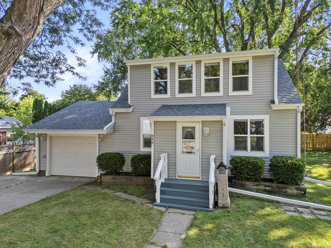 317 N Washington St, Elkhorn, WI 53121