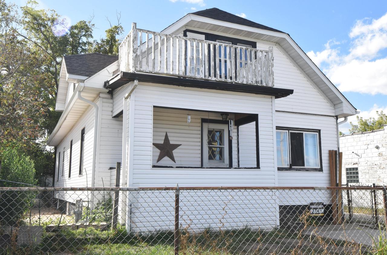 3916 Sheridan Rd, Mount Pleasant, WI 53403