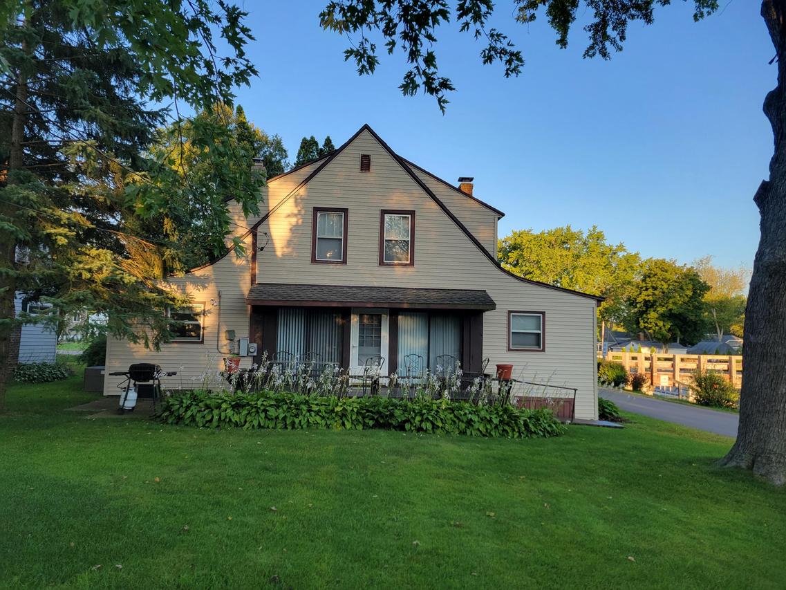 4132 Central Blvd, Delavan, WI 53115