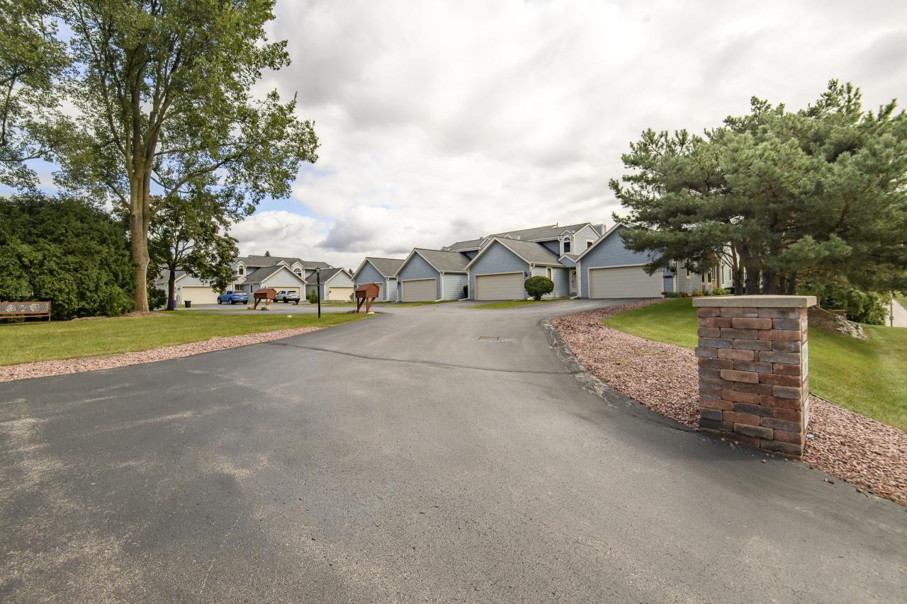 2808 Madison St #C, Waukesha, WI 53188