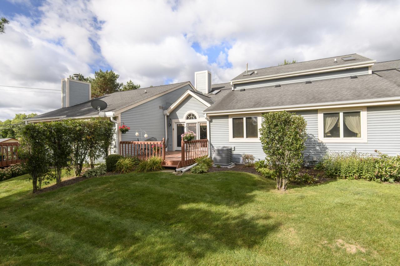 2808 Madison St #C, Waukesha, WI 53188