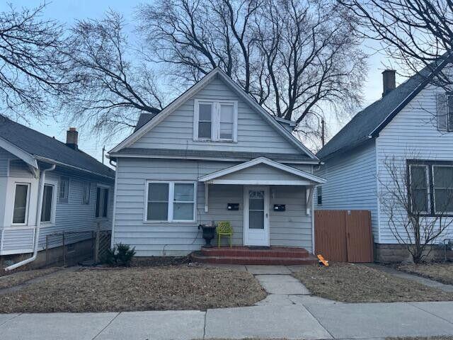 3725 E Plankinton Ave #3727, Cudahy, WI 53110