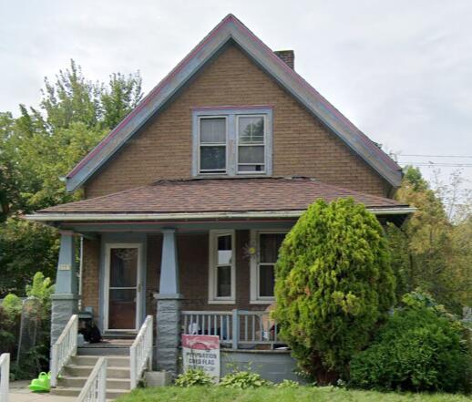 2913 N 18th St, Milwaukee, WI 53206