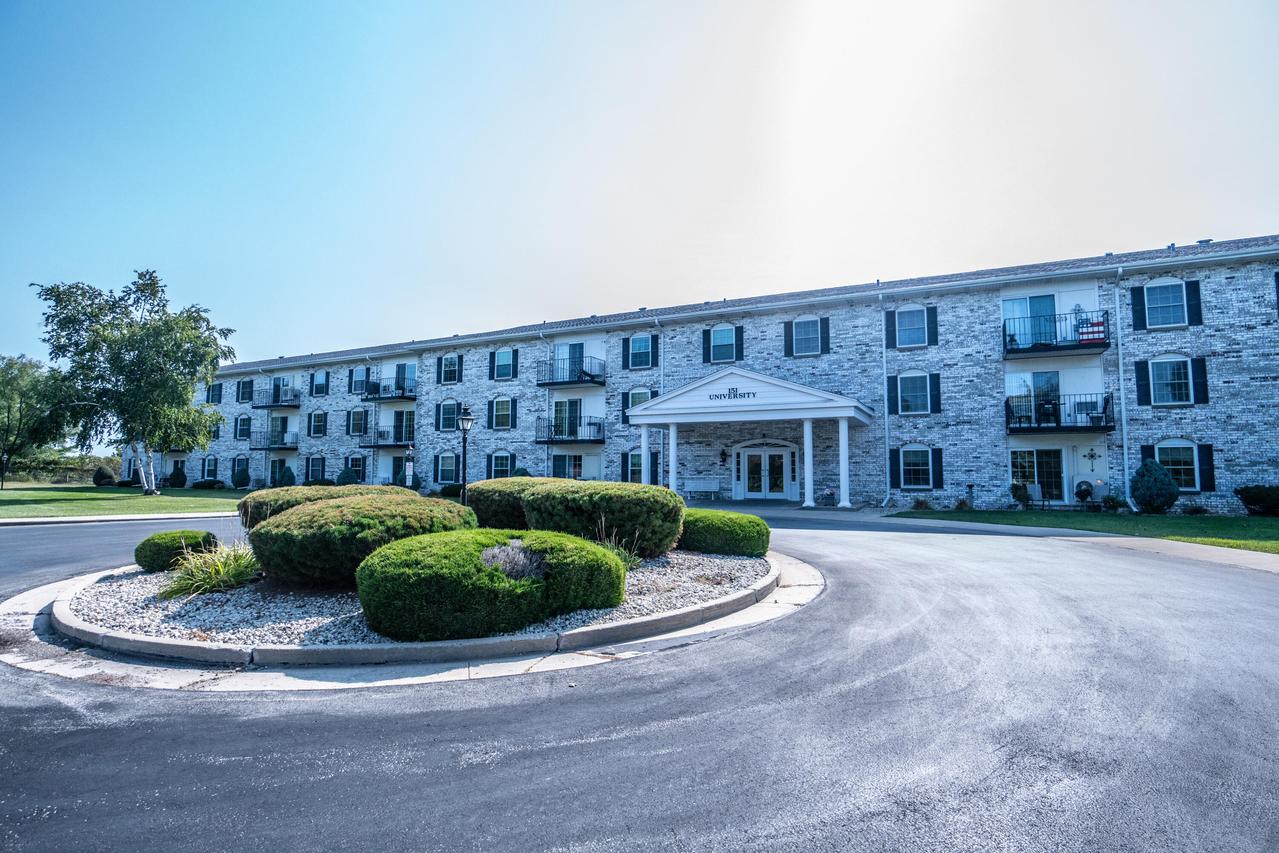 151 N University Dr #111, West Bend, WI 53095