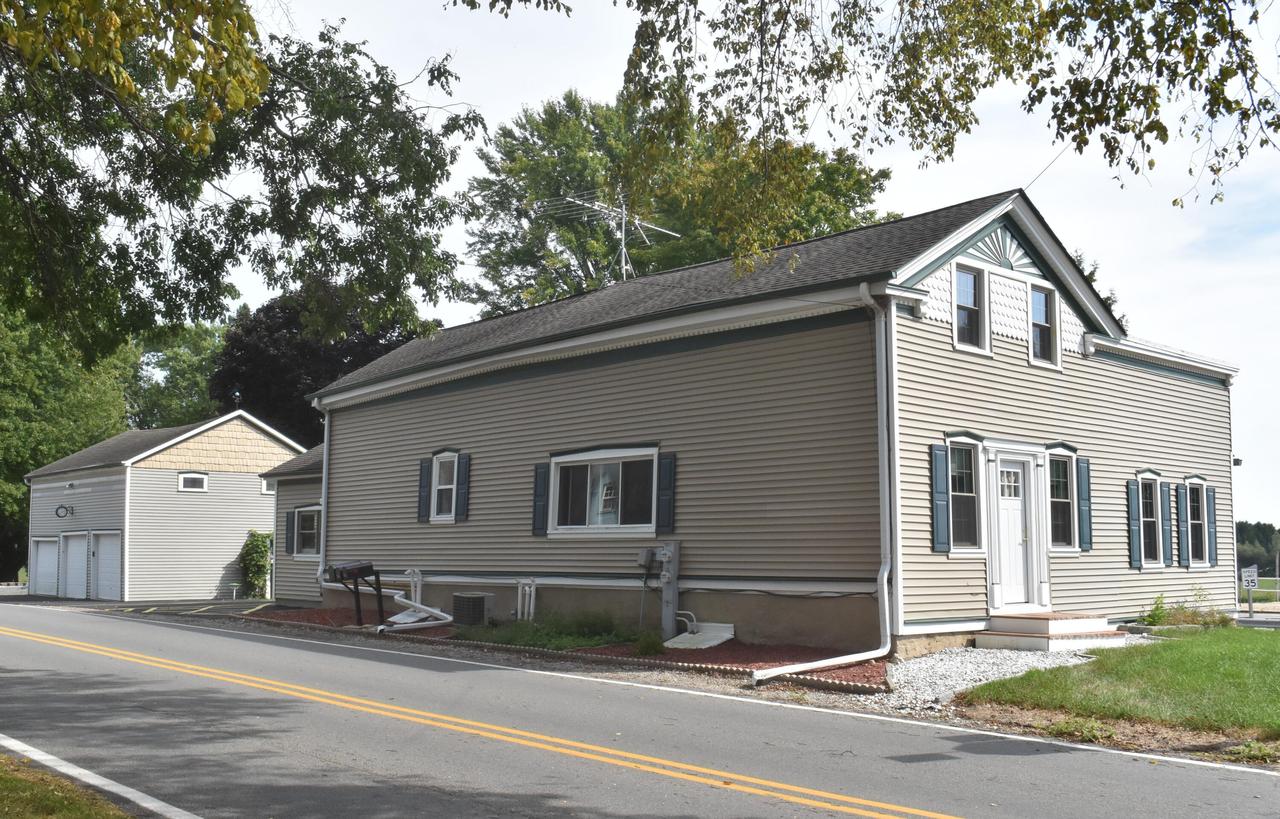 W187N12796 Fond Du Lac Ave, Germantown, WI 53022