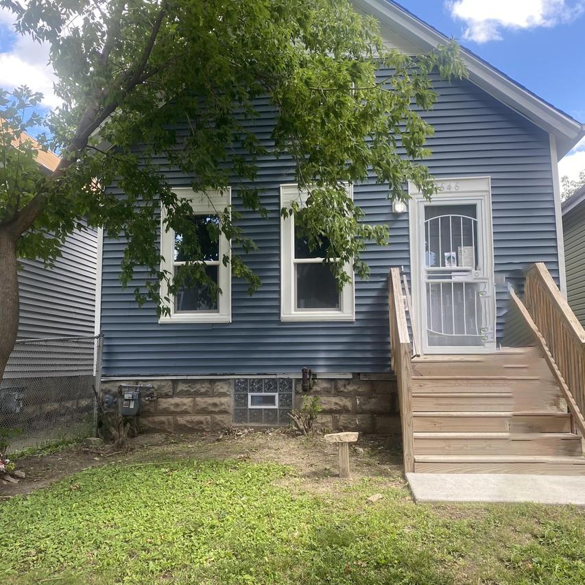 2646 N Vel R Phillips Ave, Milwaukee, WI 53212