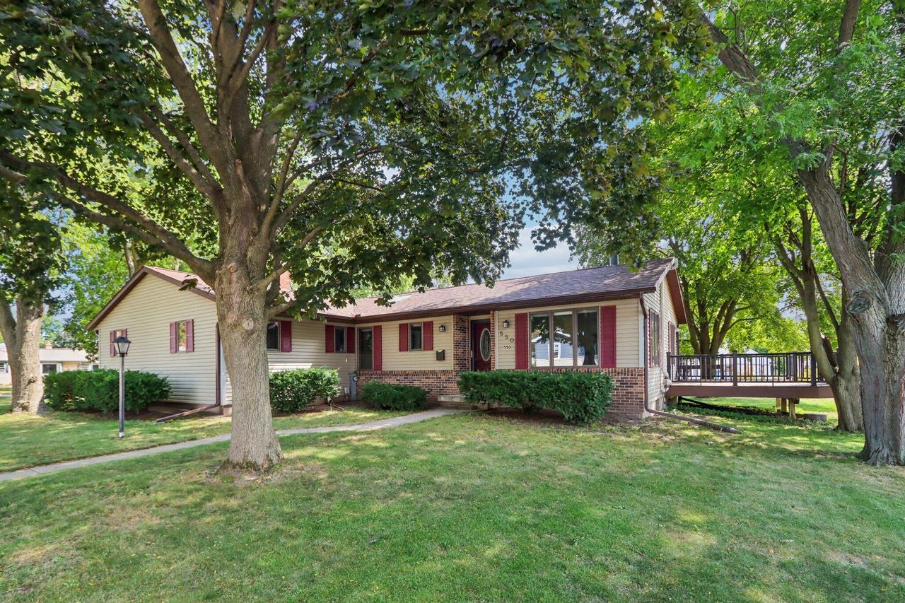 550 E Reinel St., Jefferson, WI 53549