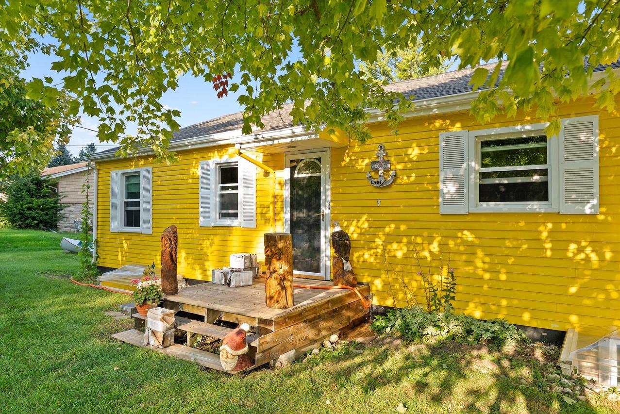 316 Hoff St, Random Lake, WI 53075