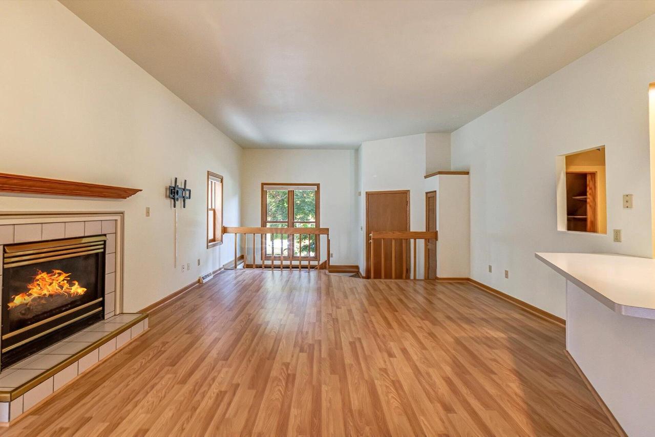 1680 N Astor St, Milwaukee, WI 53202
