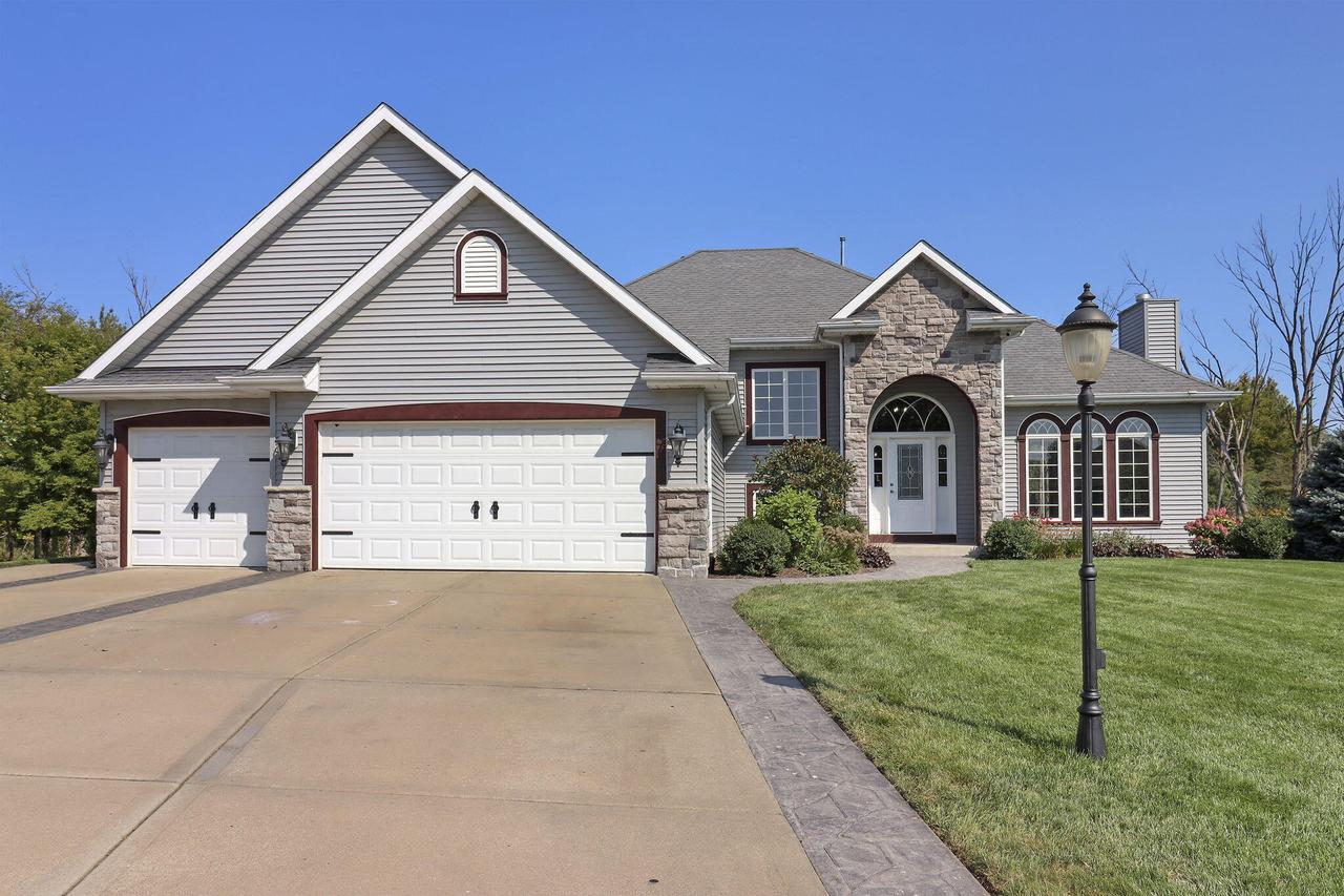 2314 Raintree Ln, Mount Pleasant, WI 53406