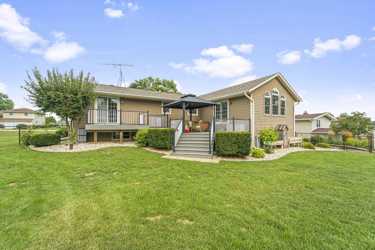 5426 353rd Ave, Wheatland, WI 53105