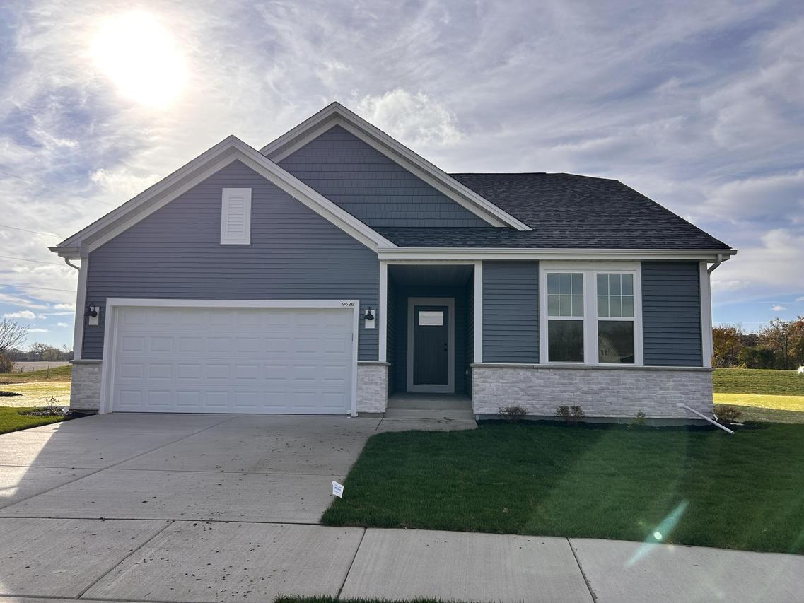 9636 S Sophia Ct, Franklin, WI 53132