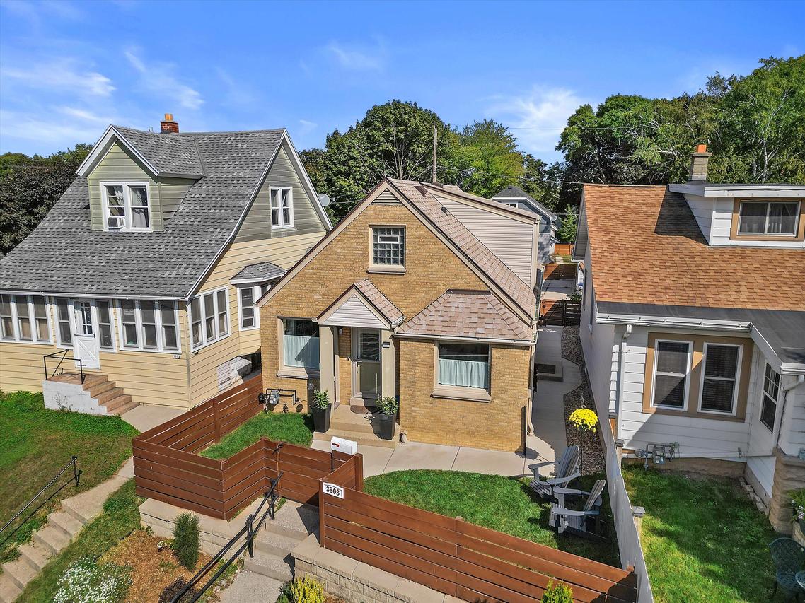 3508 S Howell Ave., Milwaukee, WI 53207