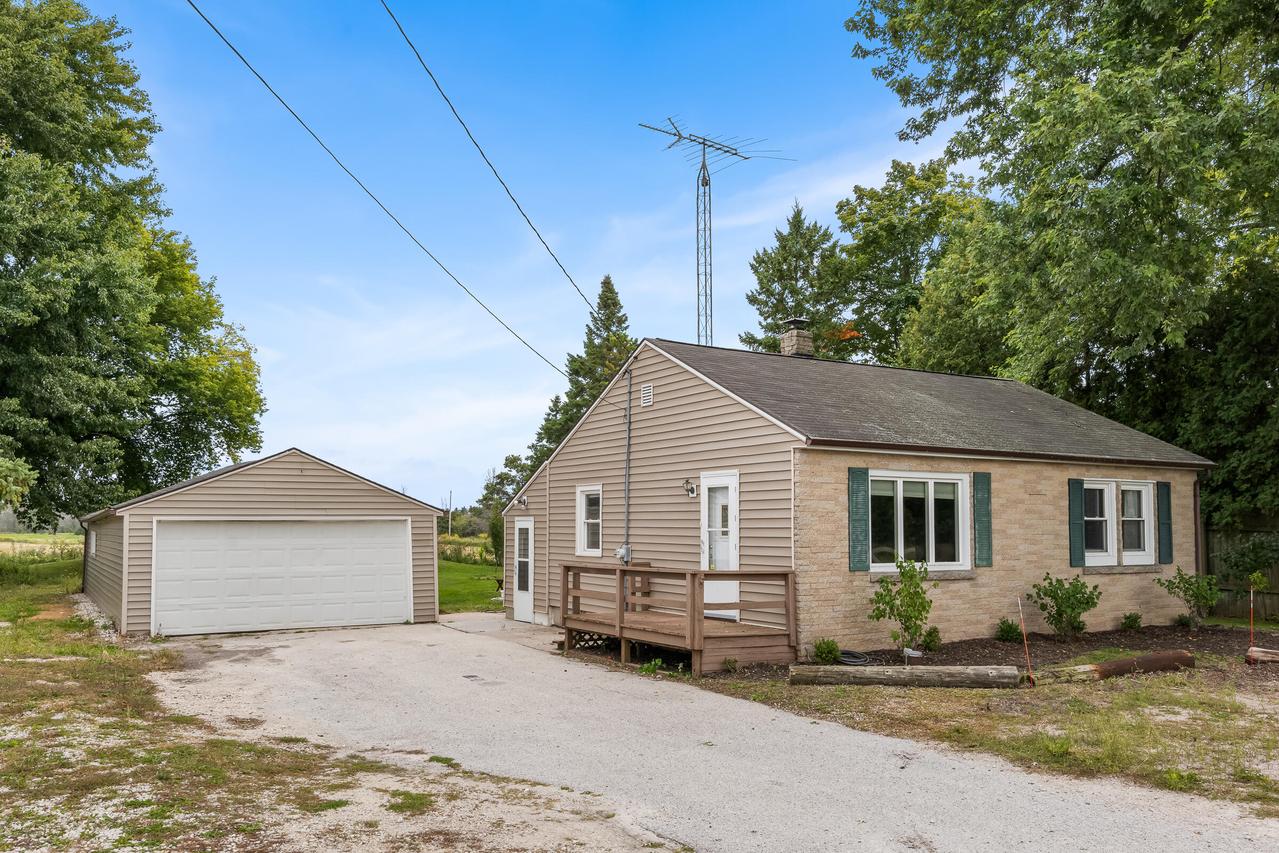 4417 Cty Rd Cr -, Manitowoc, WI 54220