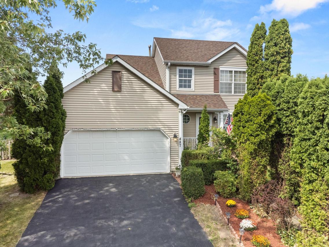 487 Valley View, Genoa City, WI 53128