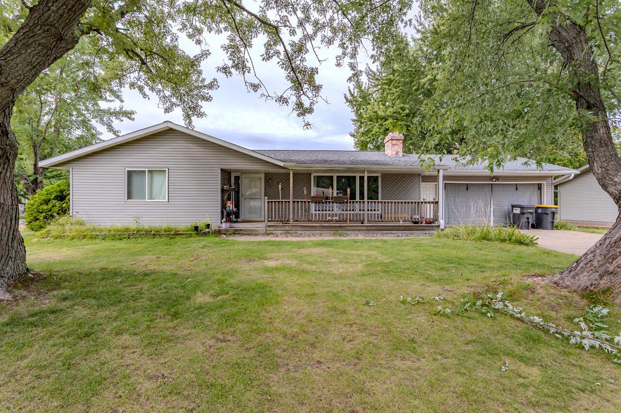 5606 Walnut St, Weston, WI 54476