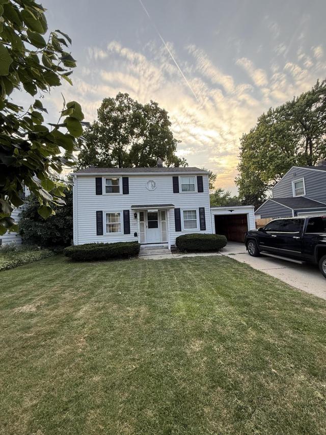 1127 S 103rd St, West Allis, WI 53214