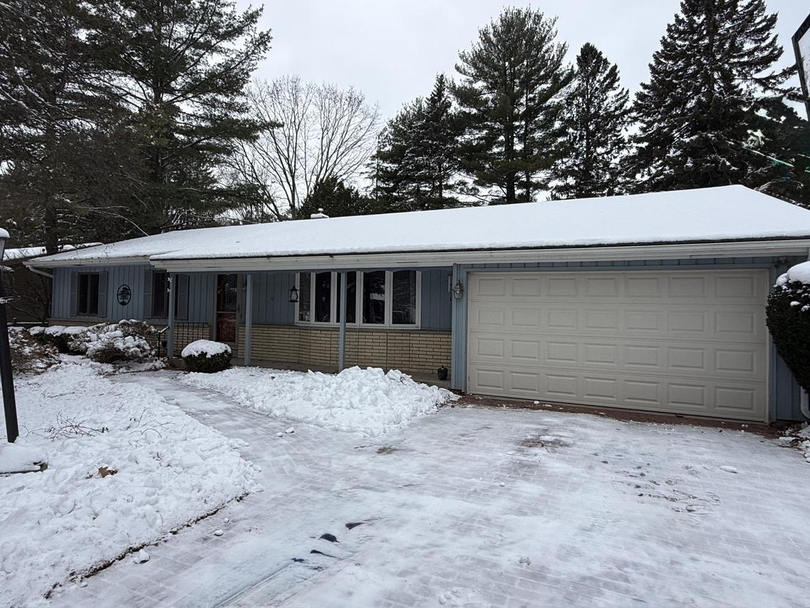 5010 S 8th St, Wilson, WI 53081