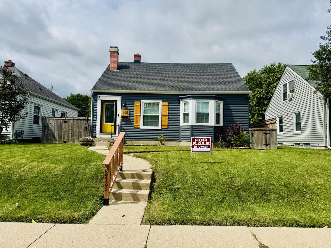 2421 S 65th St., West Allis, WI 53219