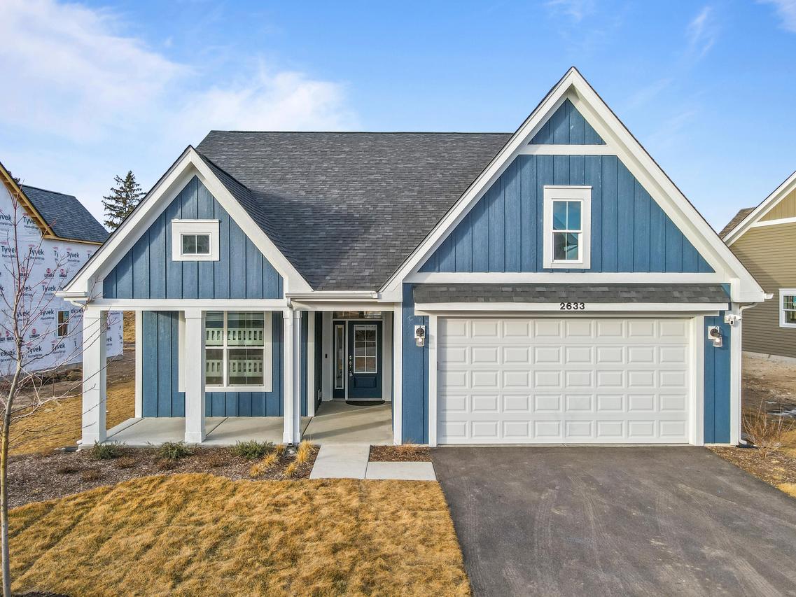 2813 Launch Dr, Delavan, WI 53115