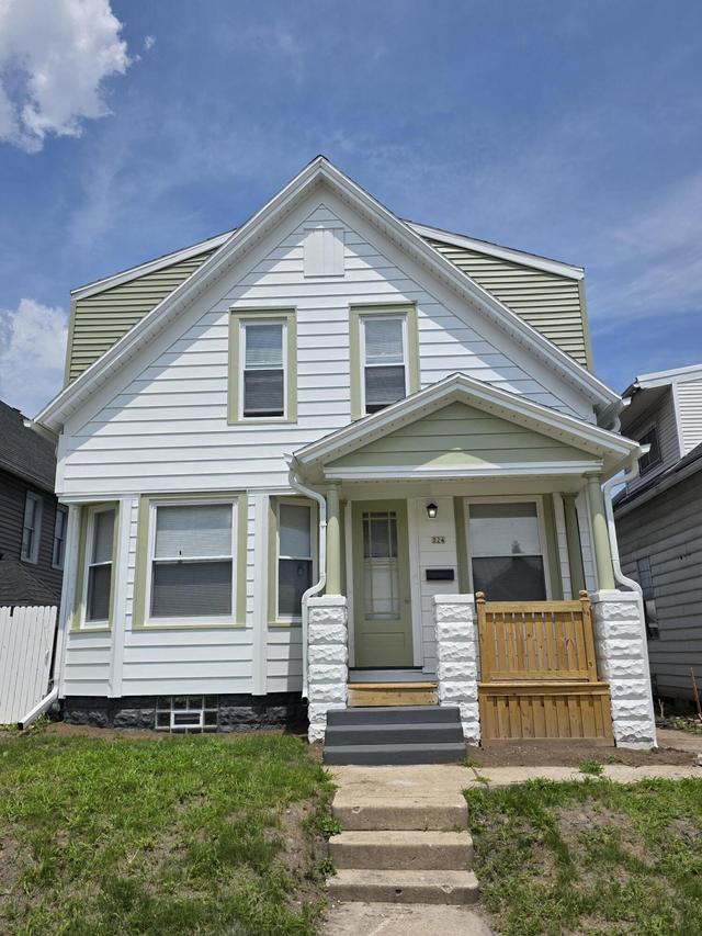 324 W Lincoln Ave, Milwaukee, WI 53207