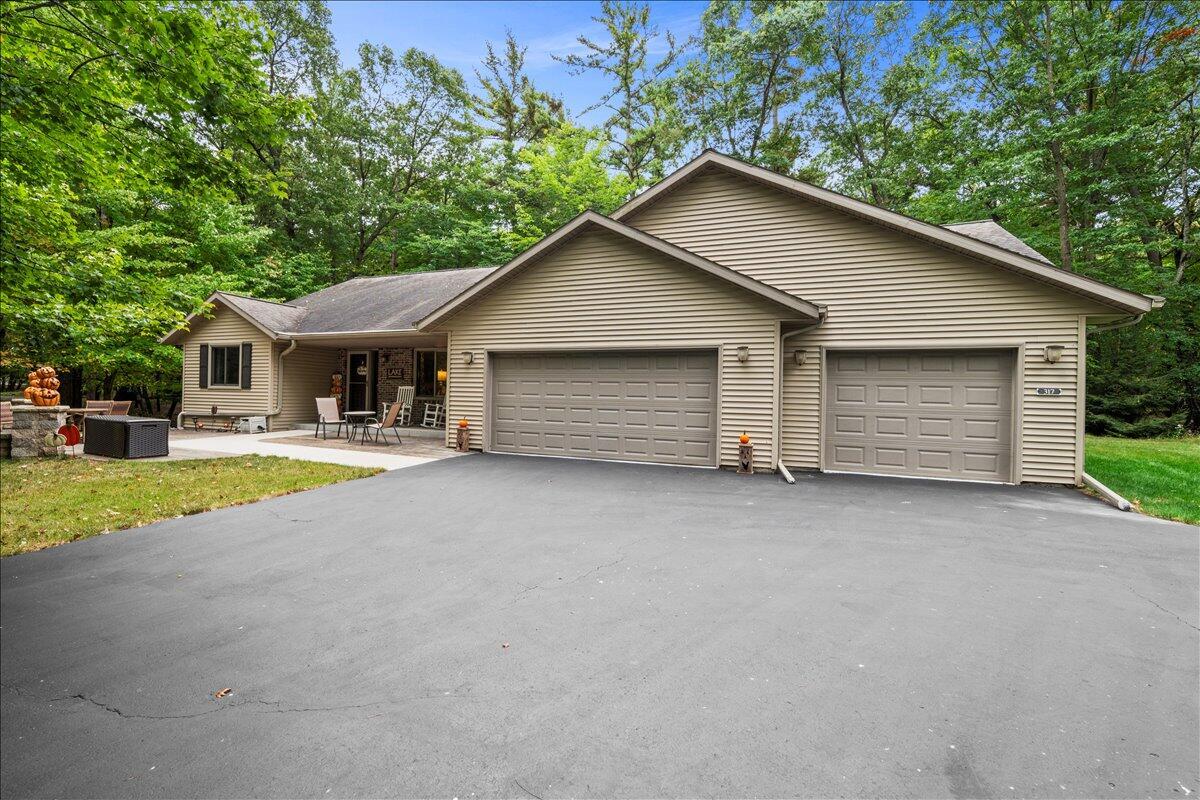317 Whitetail Run, Wilson, WI 53081