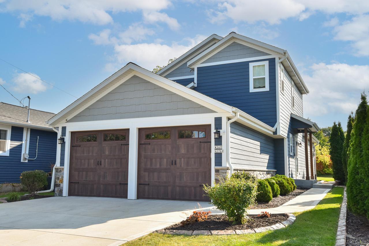 W269N2762 Lelah Ave, Pewaukee, WI 53072