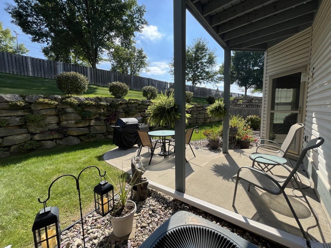 3142 Dorchester Way #4, Madison, WI 53719