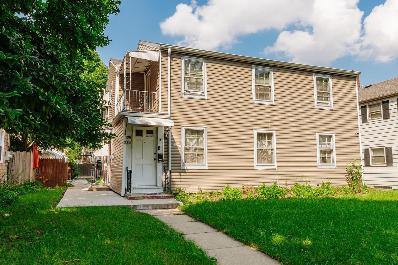 3309 S 7th St #3311, Milwaukee, WI 53215