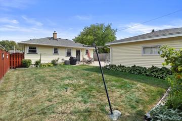 5306 41st Ave, Kenosha, WI 53144