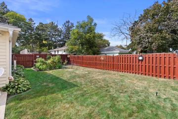 5306 41st Ave, Kenosha, WI 53144