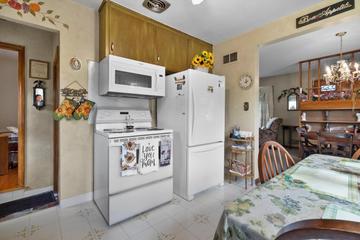 5306 41st Ave, Kenosha, WI 53144