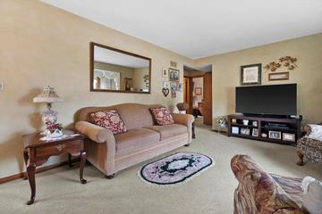 5306 41st Ave, Kenosha, WI 53144