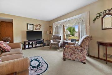 5306 41st Ave, Kenosha, WI 53144