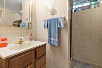 5306 41st Ave, Kenosha, WI 53144