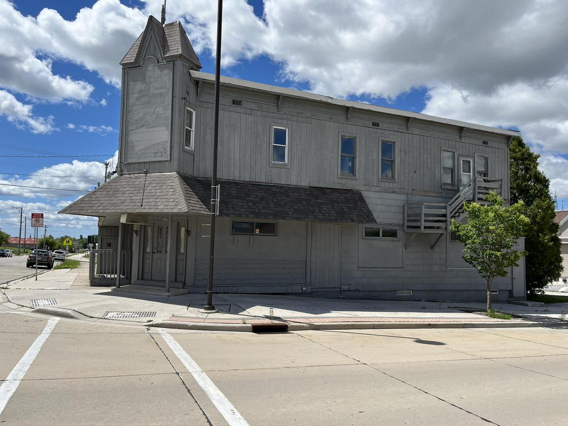 1301 Michigan Ave, Sheboygan, WI 53081