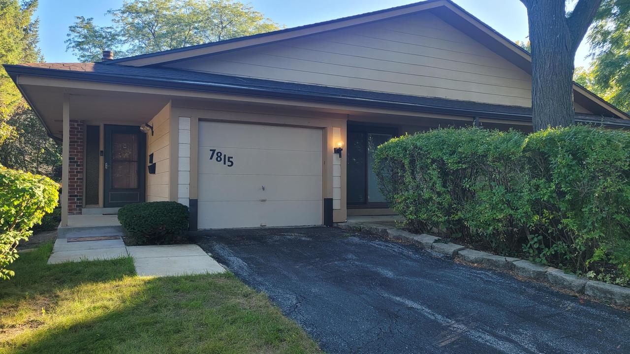 7815 W Heather Ave, Milwaukee, WI 53223