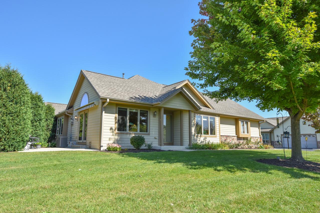 N161W19093 Oakland Dr #31, Jackson, WI 53037