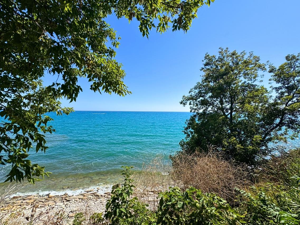 1122 Lawndale Ave, Mount Pleasant, WI 53403